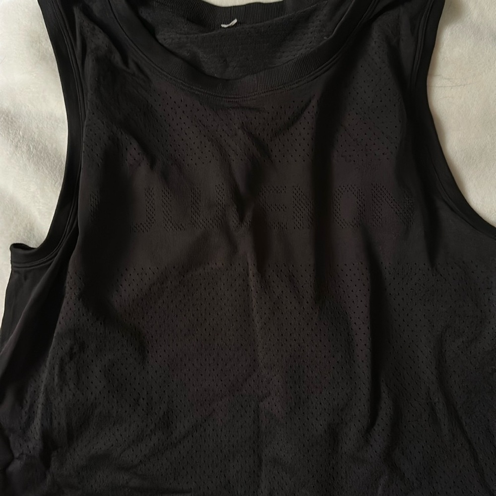 lululemon muscle tank